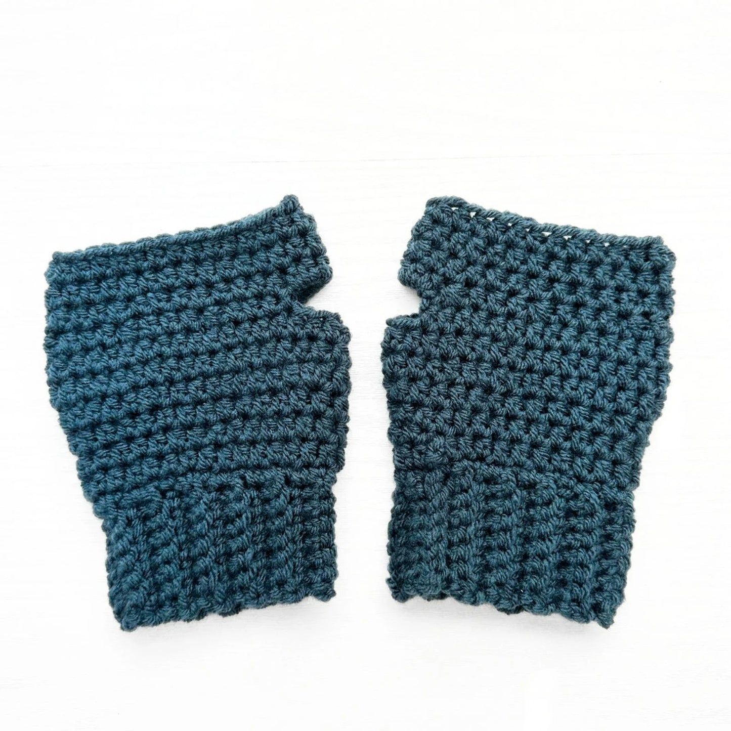 Cozy Wrist Warmer Crochet Pattern