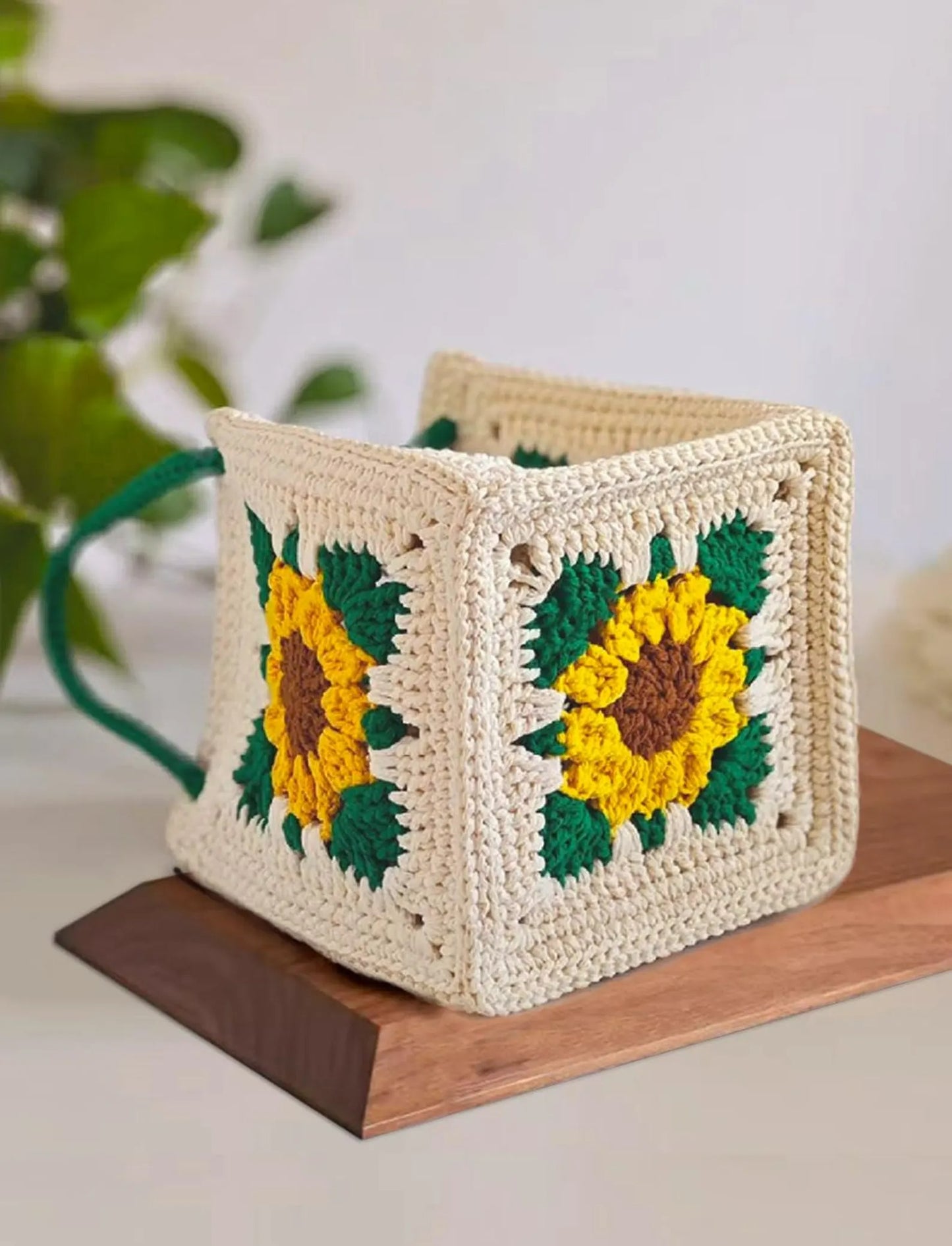 Sunny Petal Handbag Crochet Pattern