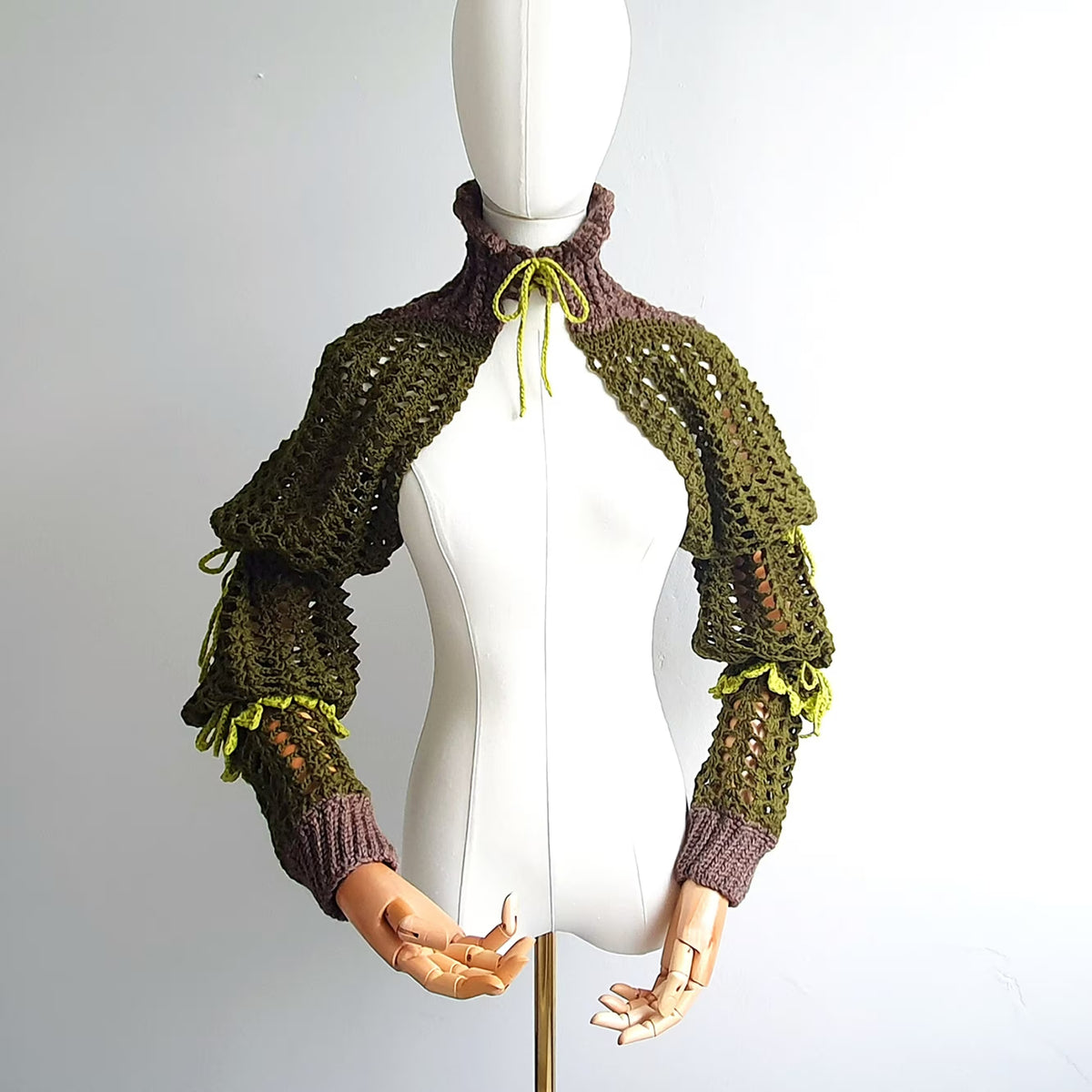 Spooky Breeze Shrug Crochet Pattern
