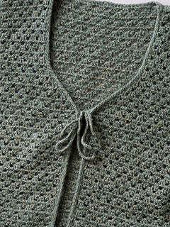 Vintage Motif Sleeveless Layer Crochet Pattern