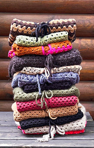 Vintage Motif Sleeveless Layer Crochet Pattern