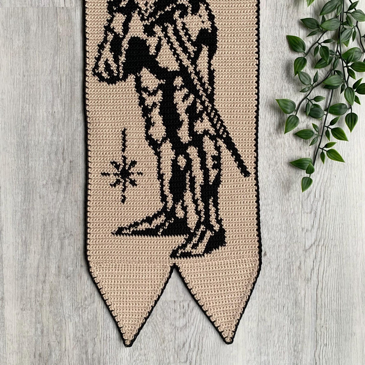 Brave Knight tapestry pointed lower edge