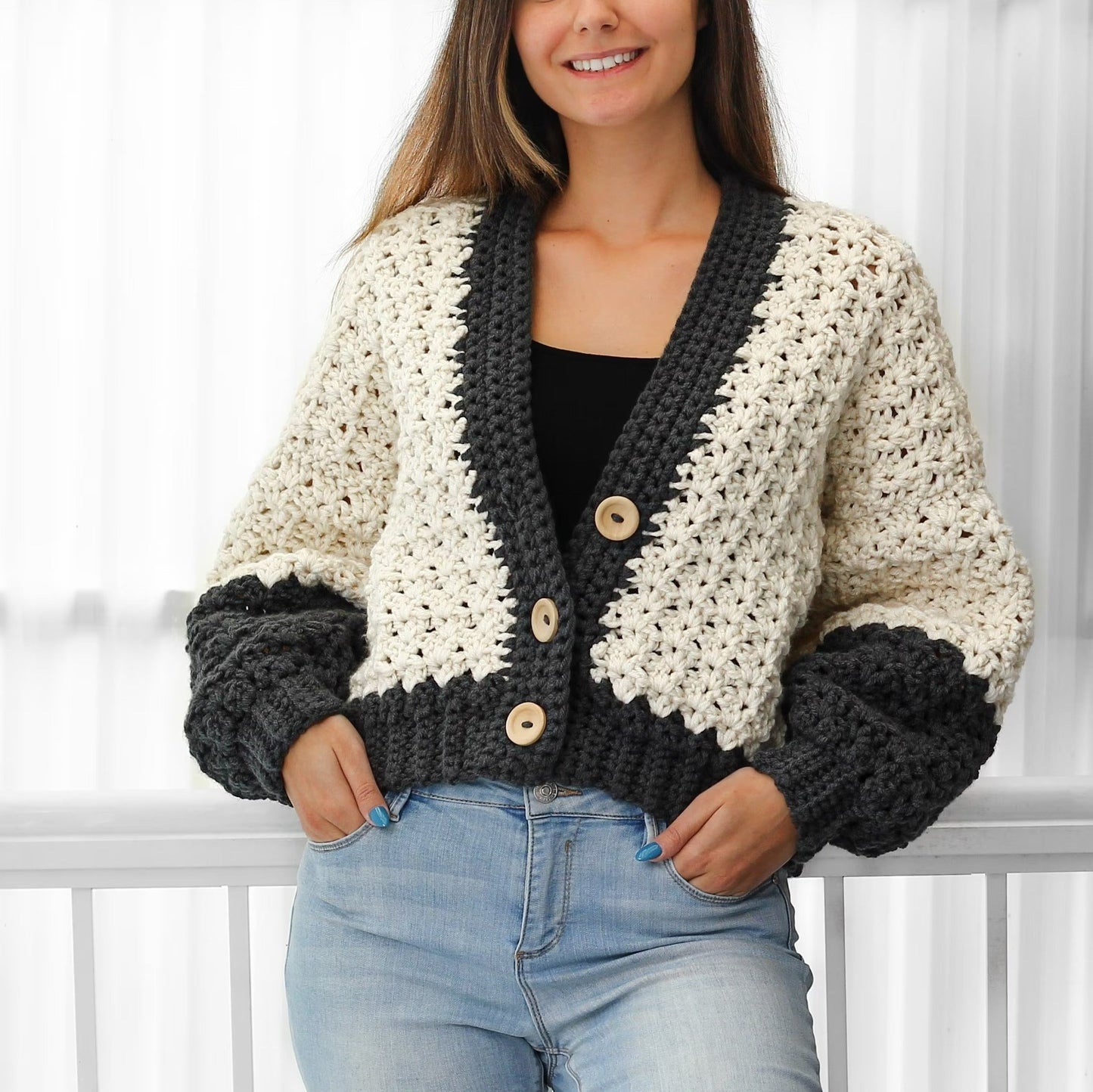 Chic Women Cardigan Crochet Pattern