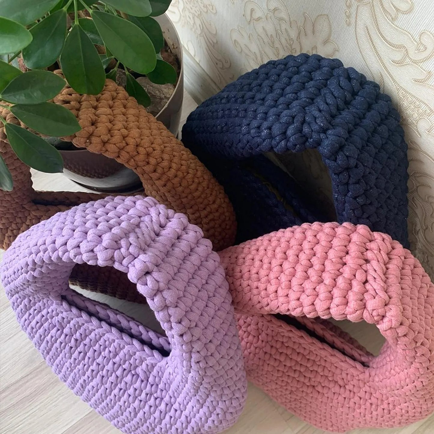 Puffy Trendy Poms Bag Crochet Pattern