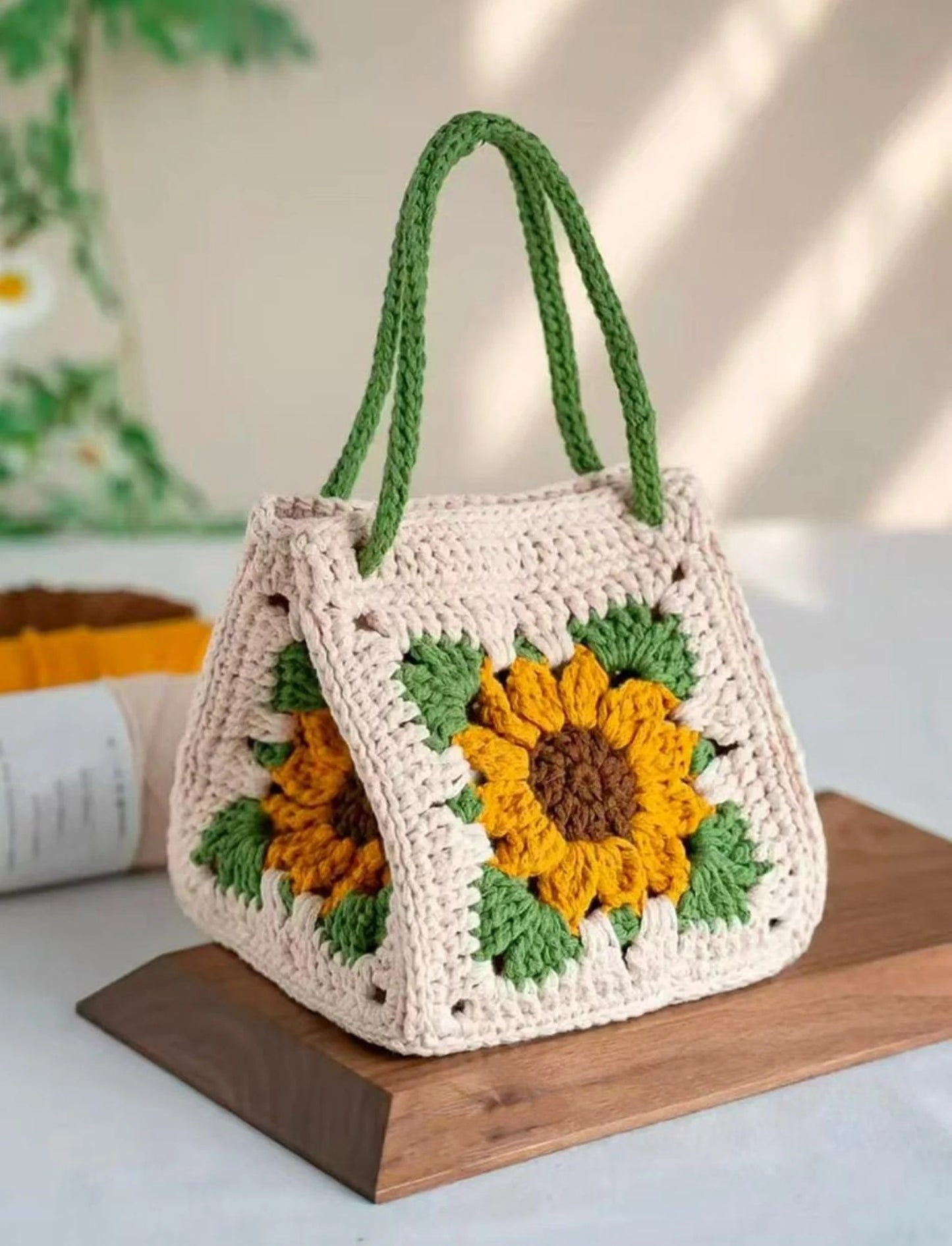 Sunny Petal Handbag Crochet Pattern