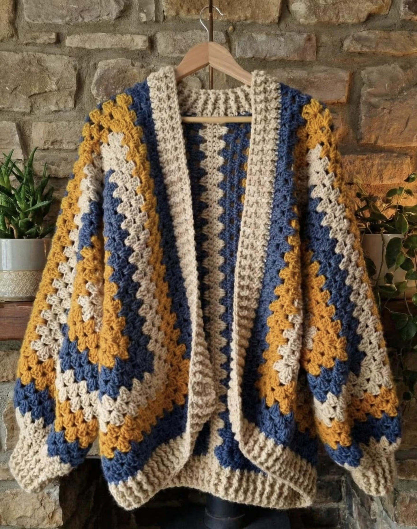 Beginner-Friendly Geometric Layer Crochet Pattern