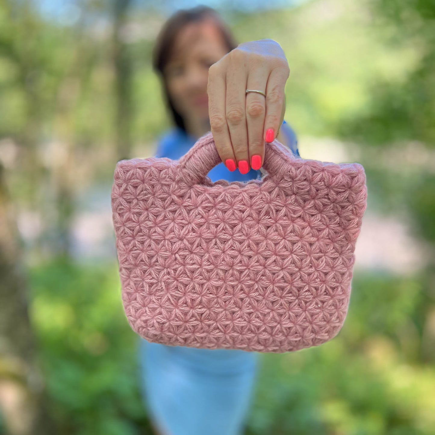 Textured Mini Pocket Bag Easy Crochet Pattern