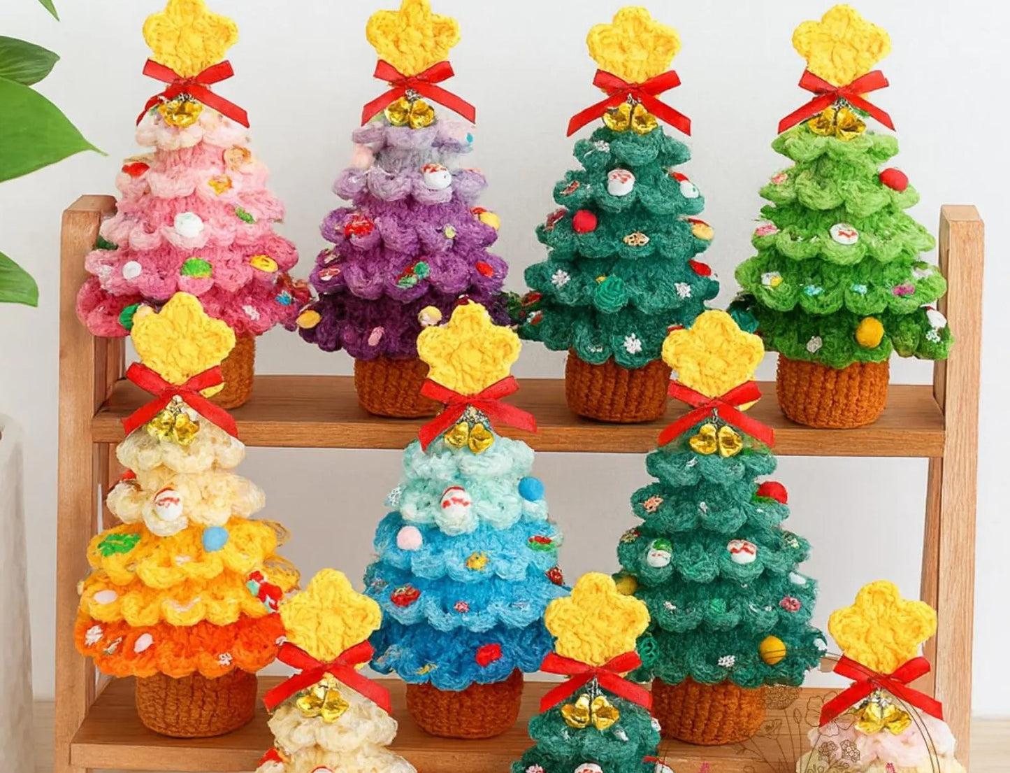 Layered Holiday Christmas Tree Crochet Pattern