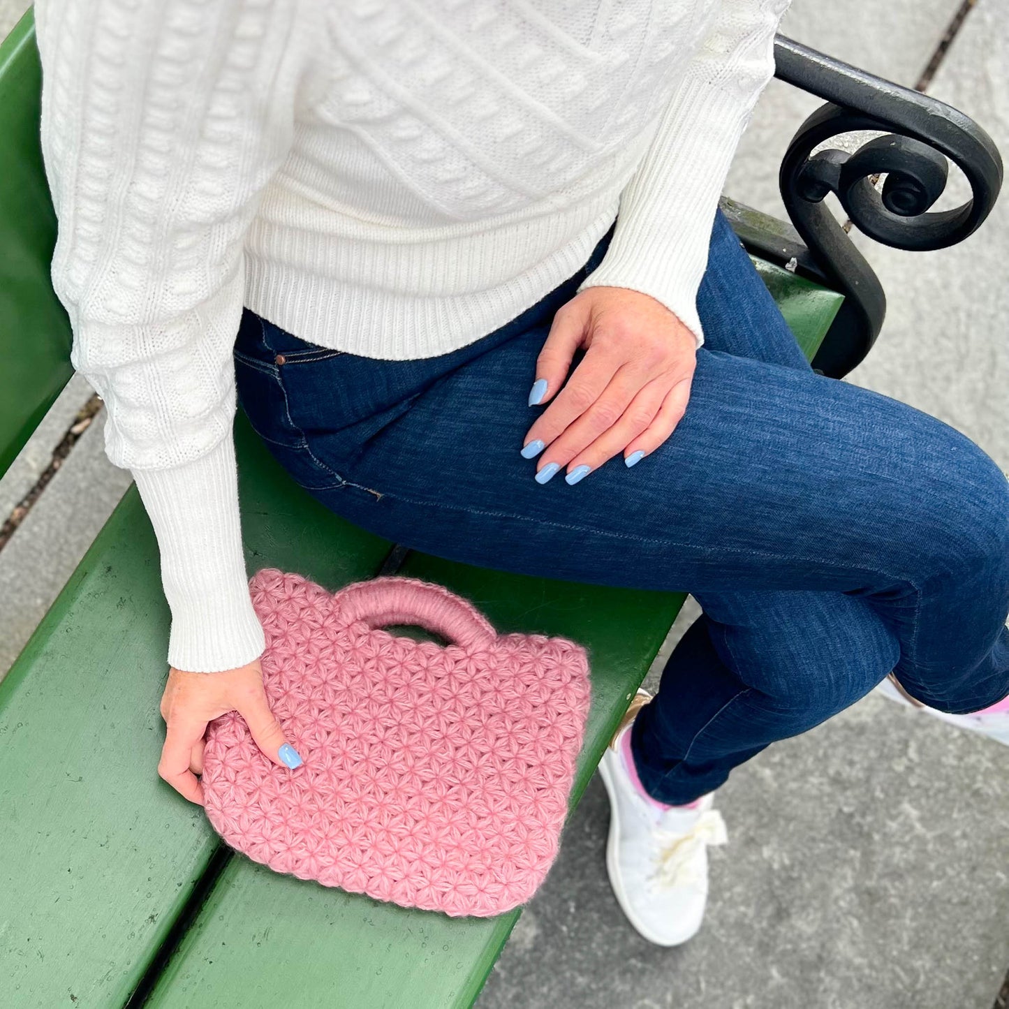 Textured Mini Pocket Bag Easy Crochet Pattern