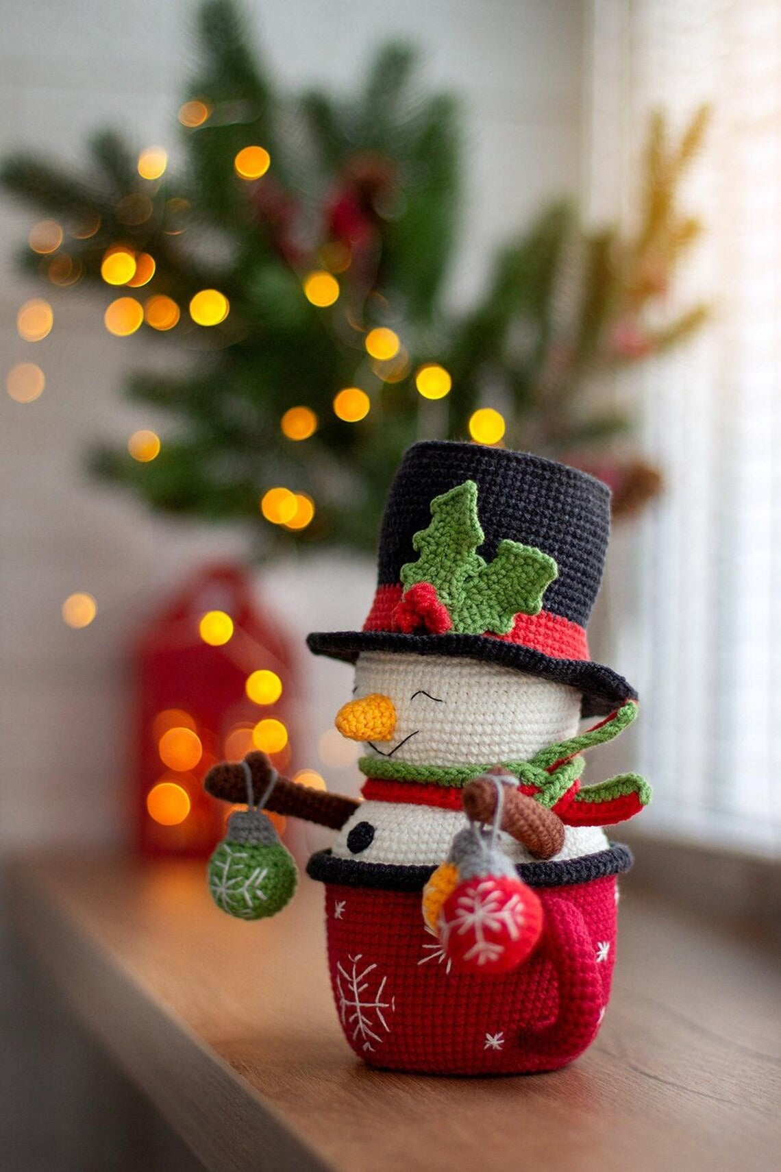 Snowman in Mug Crochet Pattern