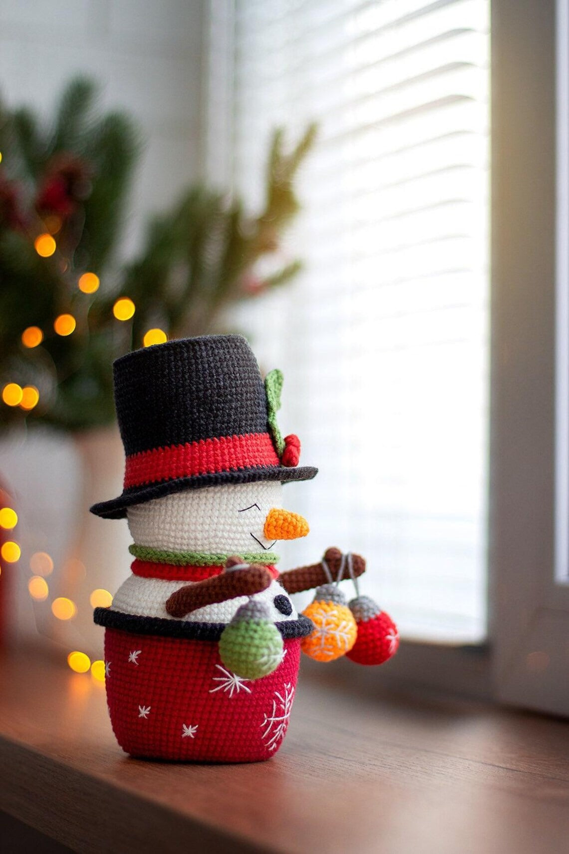 Snowman in Mug Crochet Pattern