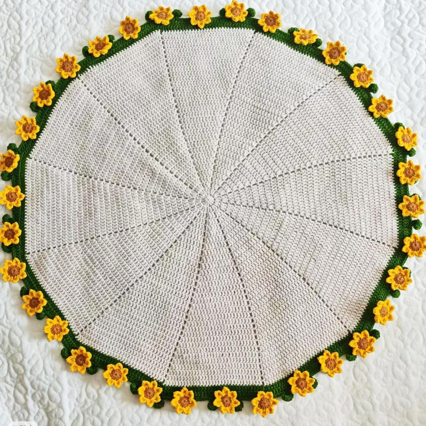 Trendy Garden Sunflower Decor Blanket Crochet Pattern