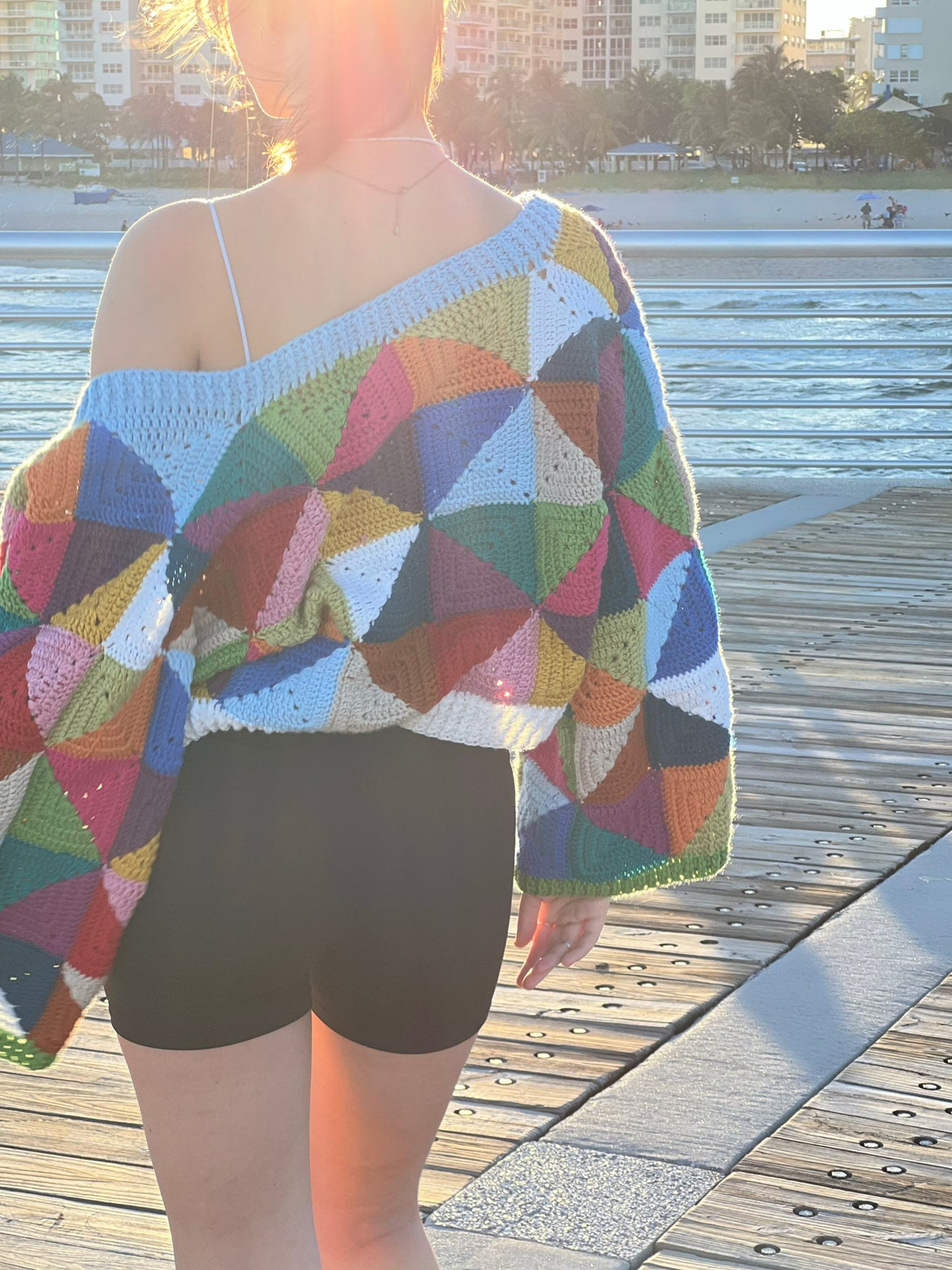 Bold Structured Motif Pullover Crochet Pattern