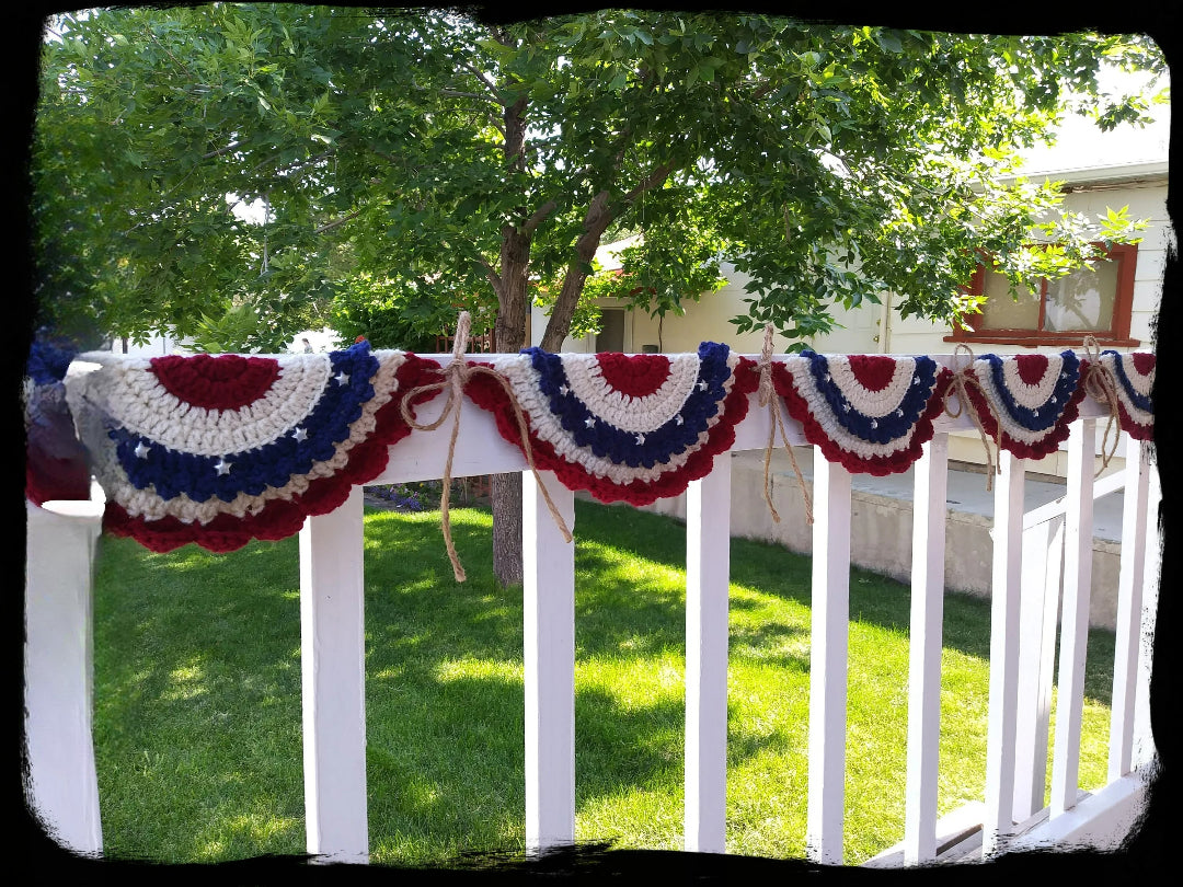 July 4th Bunting Decor Crochet Pattern