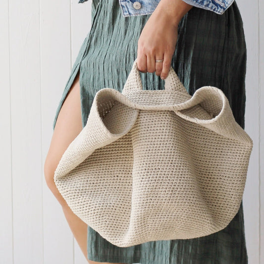 Elegant Everyday Shopper Crochet Pattern