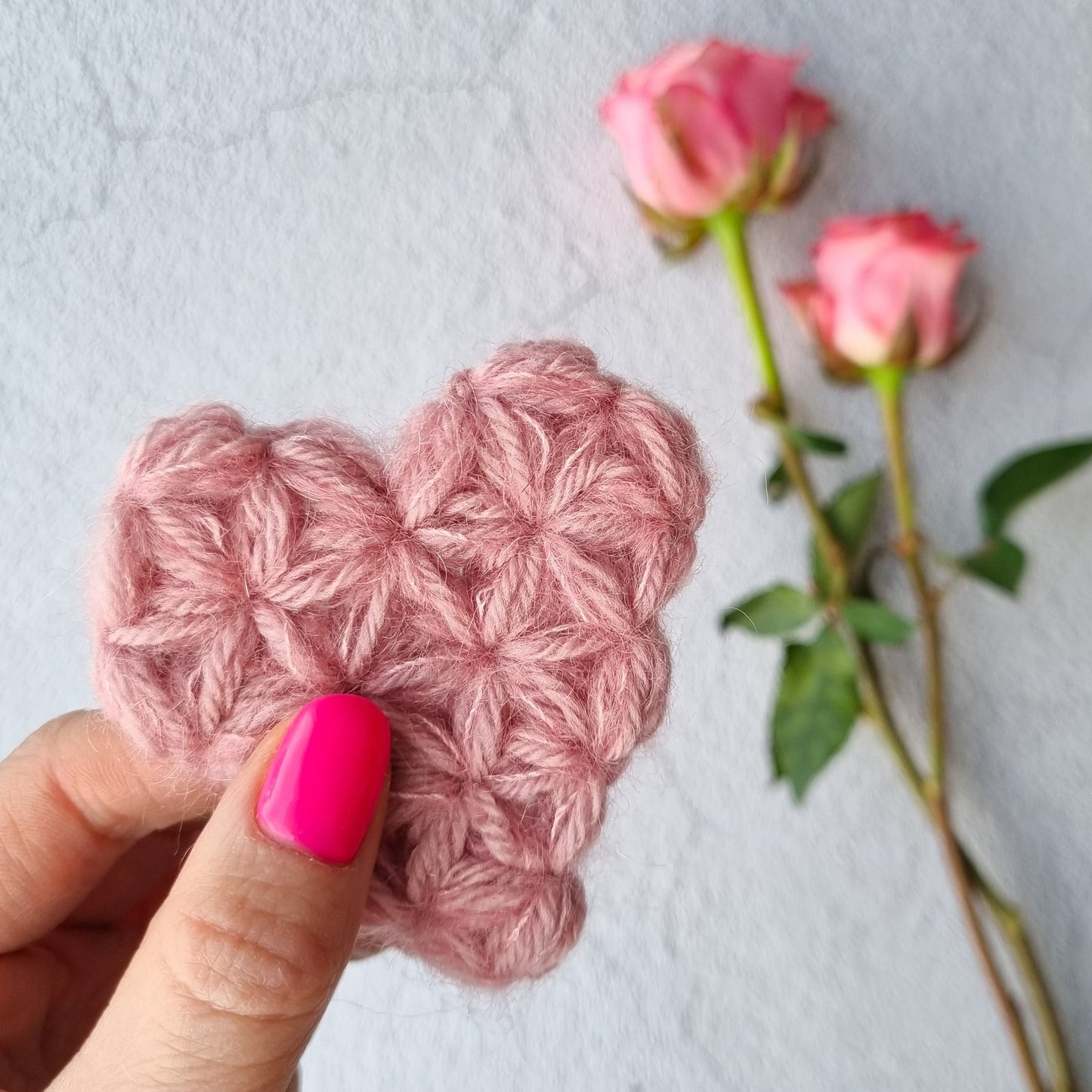 Textured Symbol Motif Easy Crochet Pattern