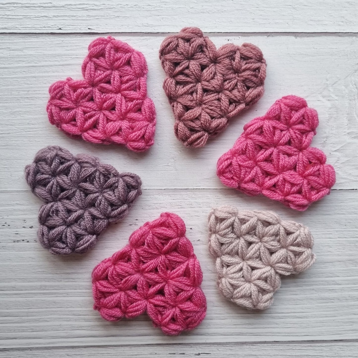 Textured Symbol Motif Easy Crochet Pattern