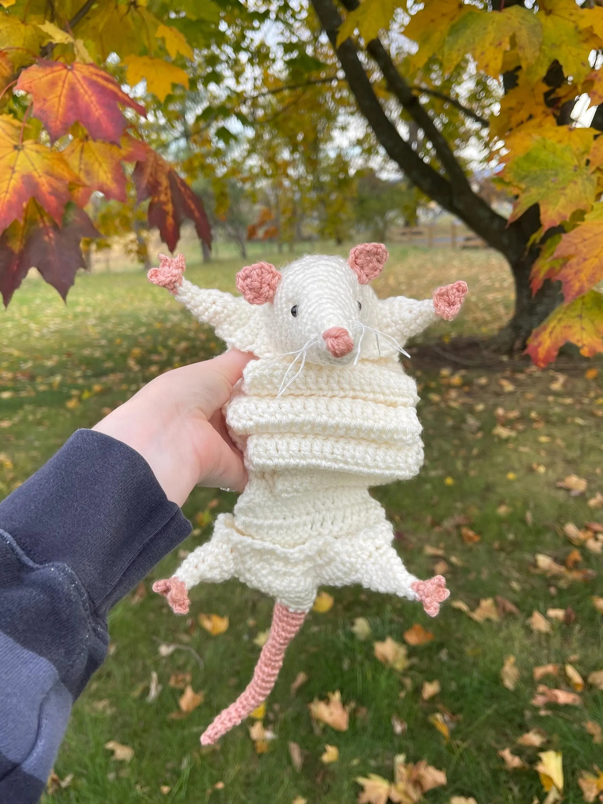 Curious Rat Neck Wrap Crochet Pattern