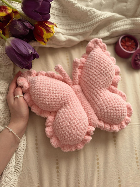 Flutter Wing Accent Cushion Crochet Pattern