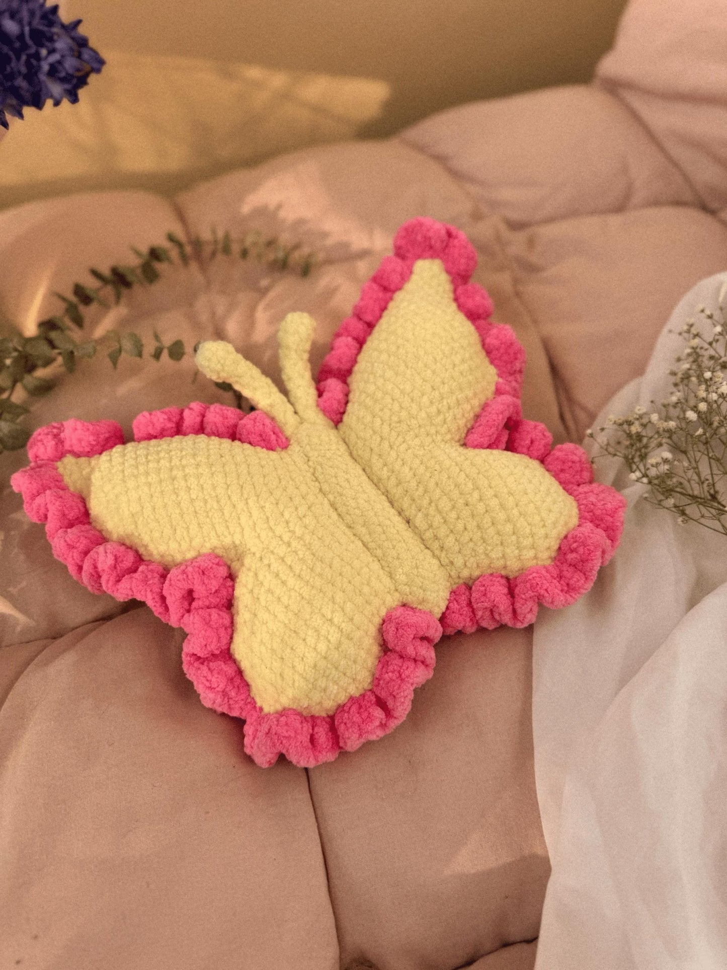 Flutter Wing Accent Cushion Crochet Pattern