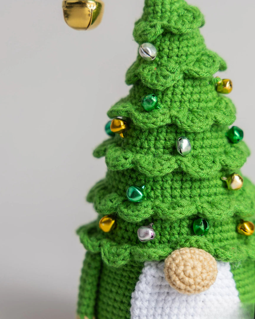 Merry Tree Topper Gnome Crochet Pattern