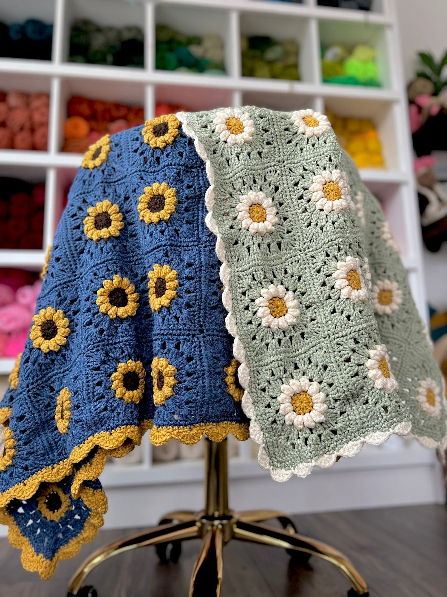 Daisy Meadow Blanket Crochet Pattern