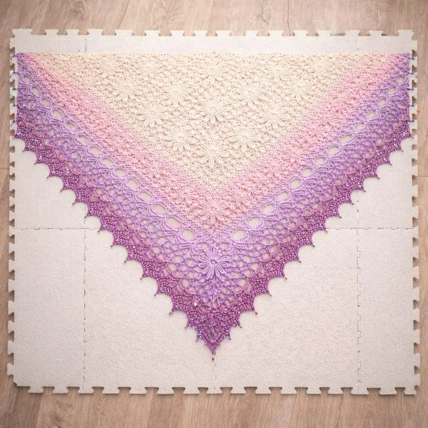 Lightweight Feminine Stitch Shawl Crochet Pattern