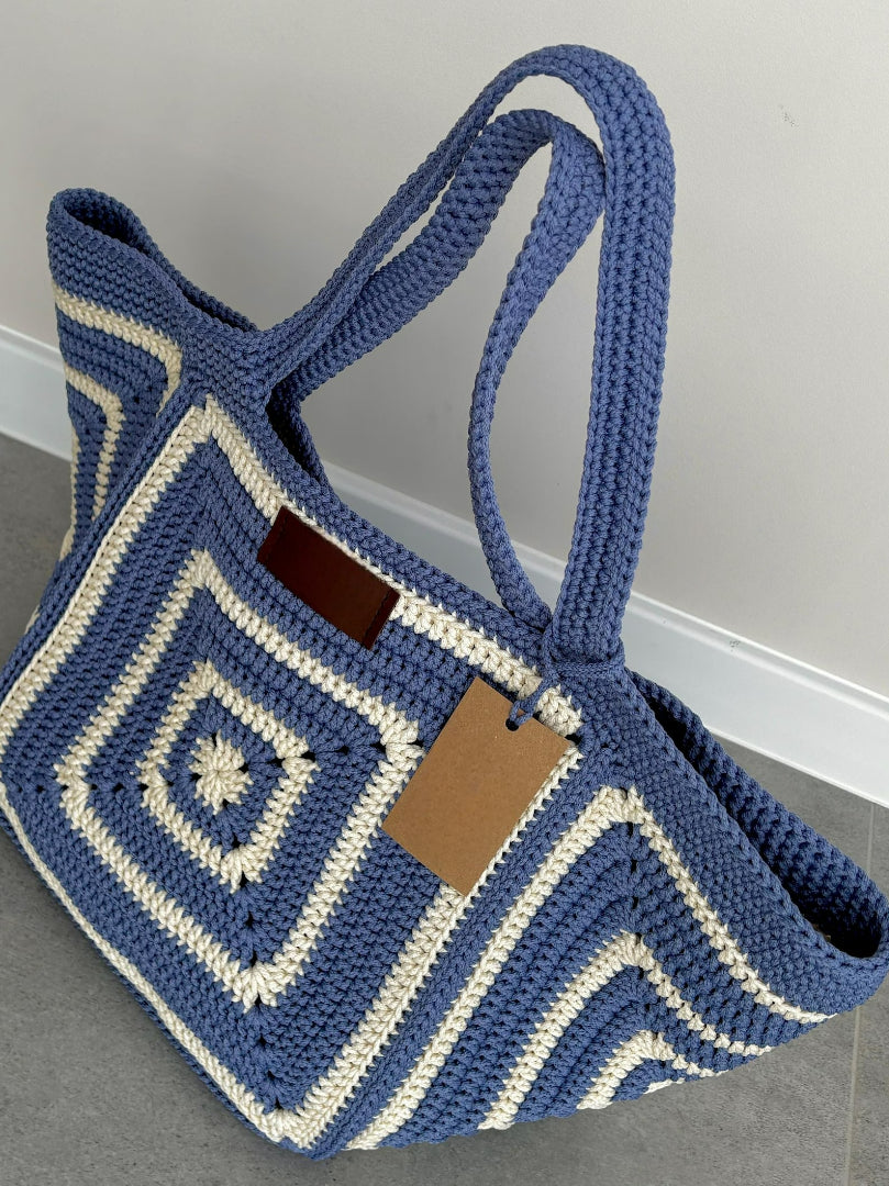 Classic Patchwork Carry Tote Crochet Pattern