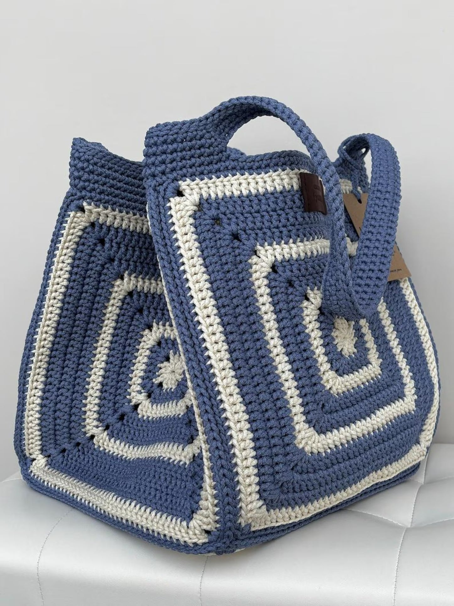 Classic Patchwork Carry Tote Crochet Pattern