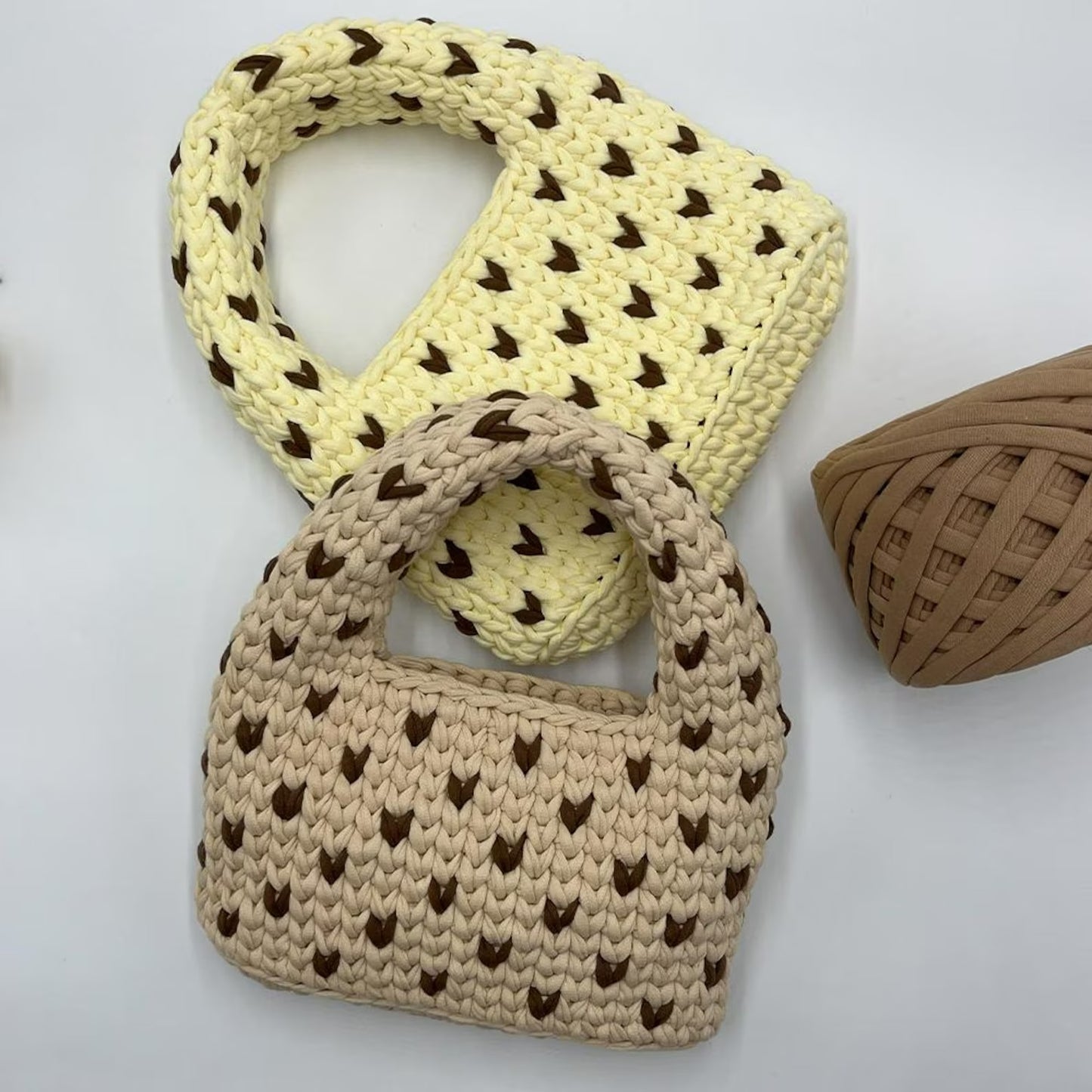 Chunky Stitch Shoulder Accessory Crochet Pattern