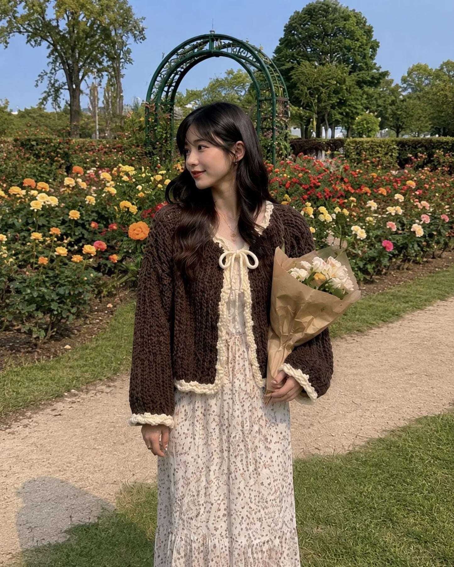 Knot-Front Cropped Cardigan Crochet Pattern